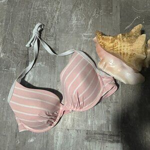 New no tag Victoria's Secret Bikini Top Size 38C-underwire